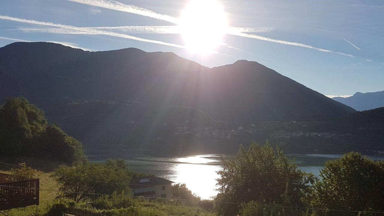 Maso Pianezza House Lägenhet Calceranica al Lago Exteriör bild